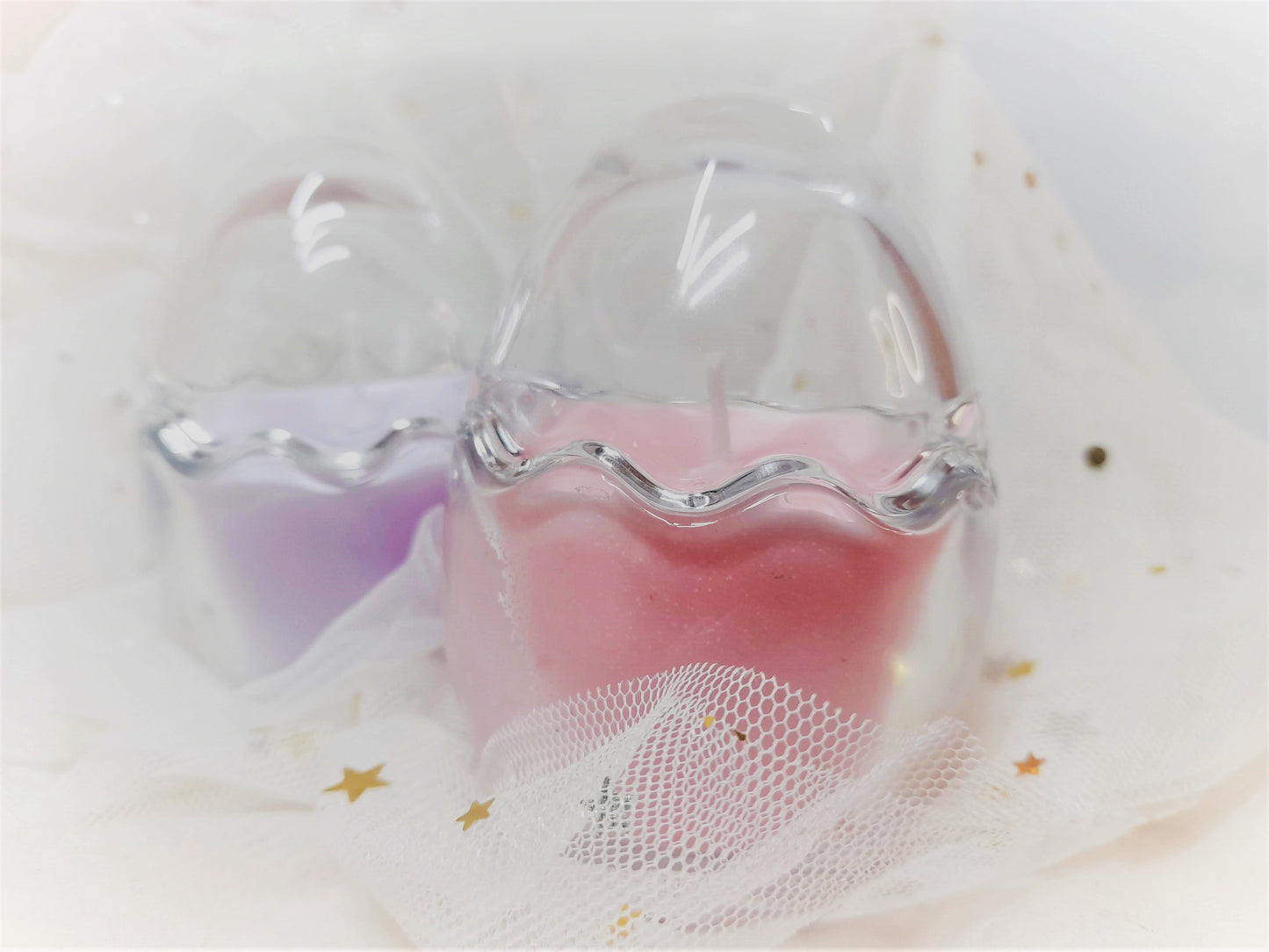 Egg shaped candle