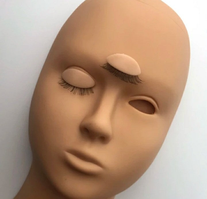 Training lashes Mannequin head with eyelids
