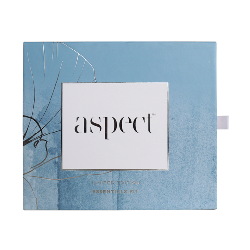 LIMITED EDITION ESSENTIALS KIT