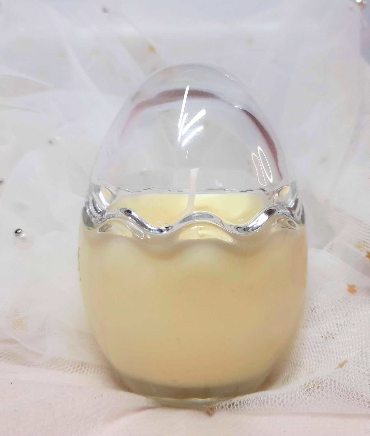 Egg shaped candle