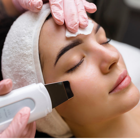 Queen’s spoil package A ( Viva La Hair + Radiant Mom Facial ) Duration1 hour, 15 mins